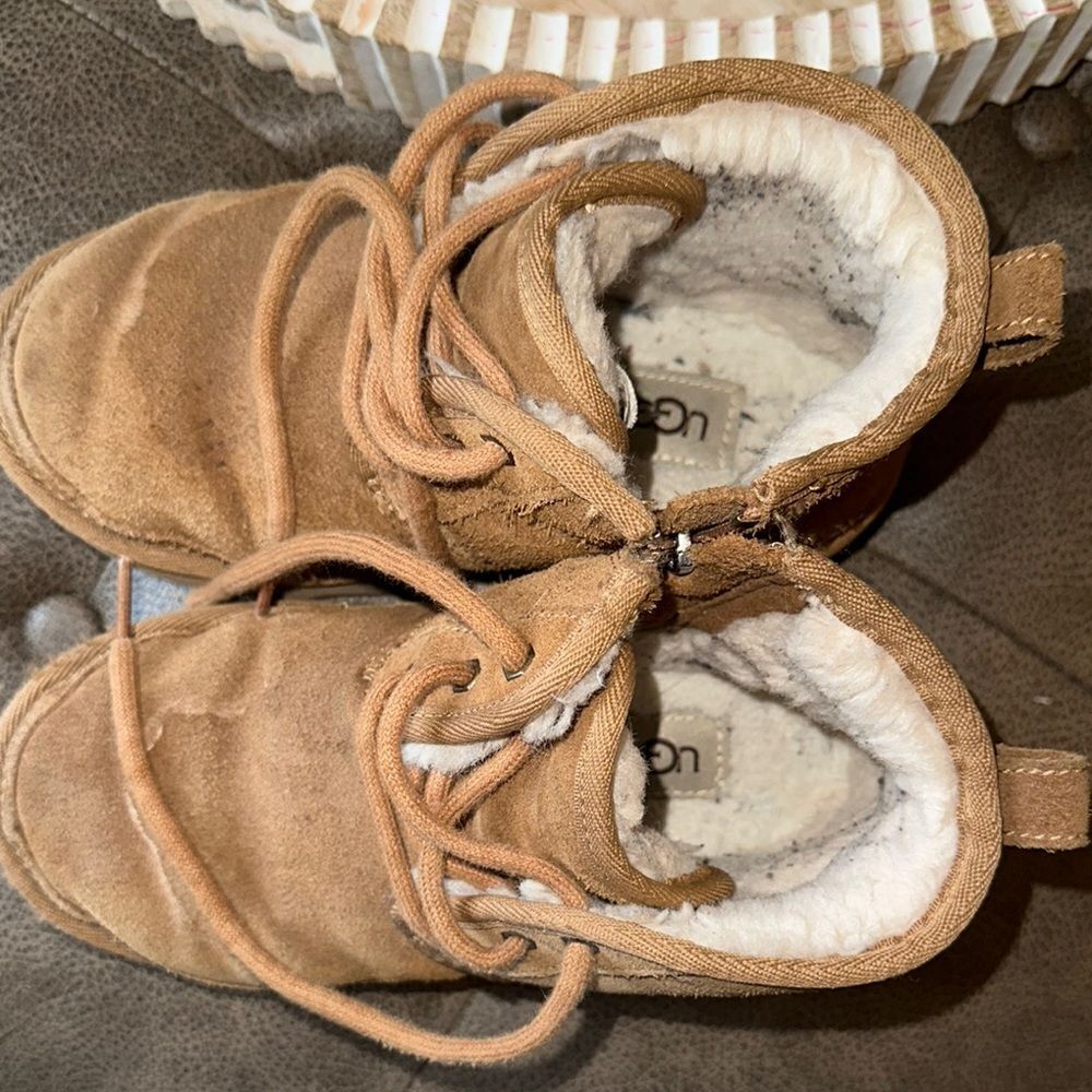 Pre-loved UGG Tan Suede Ankle Boots with Cozy Lining
